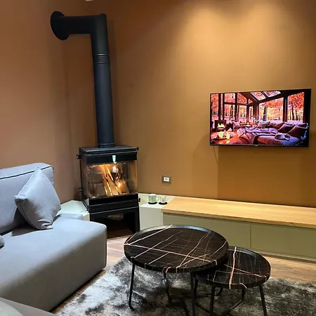 Liams Cozy Guest house Korce